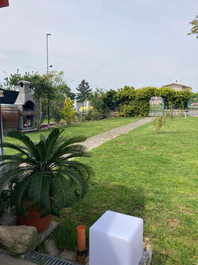 Garda Art&Garden Βίλα Volta Mantovana Εξωτερικό φωτογραφία